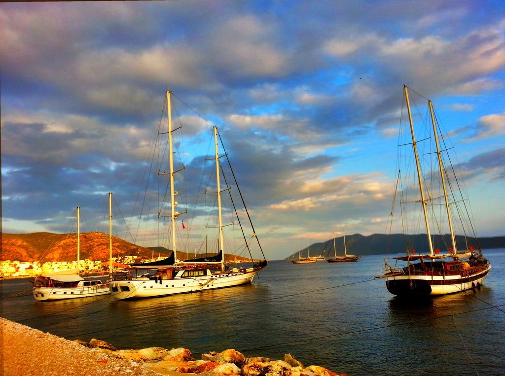 Cemil Ipekci Pension Bodrum ภายนอก รูปภาพ